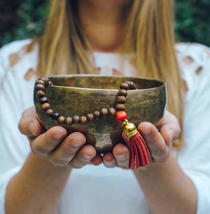 Terapias holísticas. Acompañamiento cuerpo–emoción–energía y limpiezas energéticas de casas